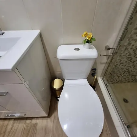 Near Parque Eduardo Vii Apartamento *