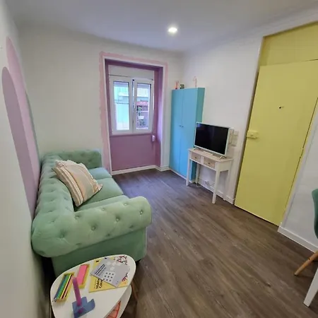 Near Parque Eduardo Vii Lissabon