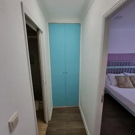 Apartment Near Parque Eduardo Vii